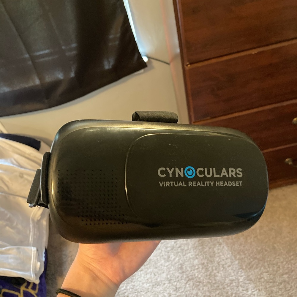 Virtual Reality Phone Headset